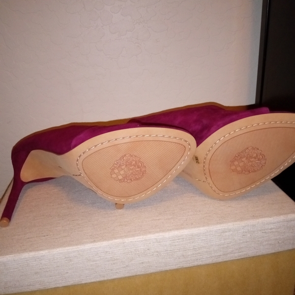 Vince Camuto Rallien Suede Leather Peep Toe Stiletto Heels Size 10 - Picture 7 of 7